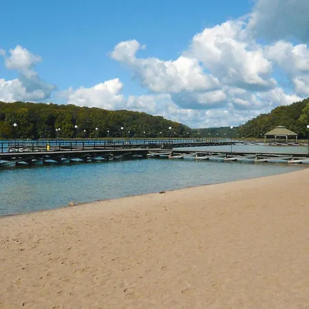 Comfortable House By The Lake, Insko, Cleaning Included Dom wakacyjny
