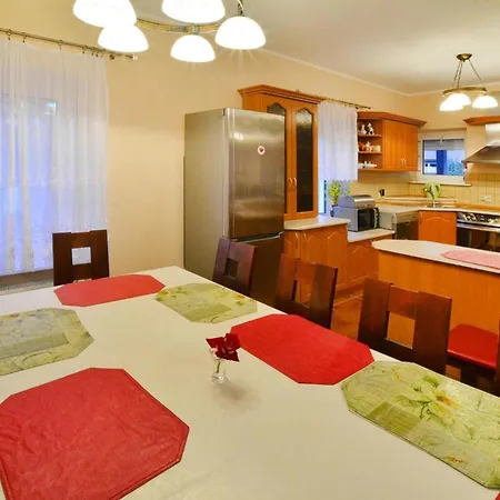 Holiday home Comfortable House By The Lake, Insko, Cleaning Included Insko