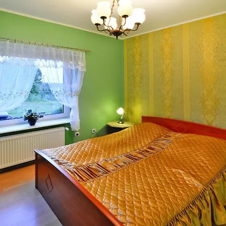 Dom wakacyjny Comfortable House By The Lake, Insko, Cleaning Included
