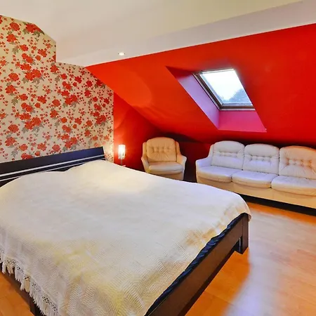 Comfortable House By The Lake, Insko, Cleaning Included * Insko
