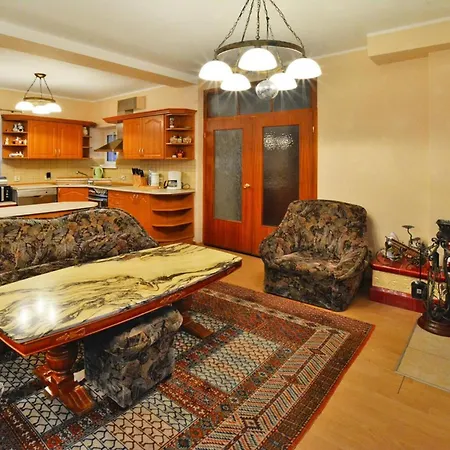 Comfortable House By The Lake, Insko, Cleaning Included